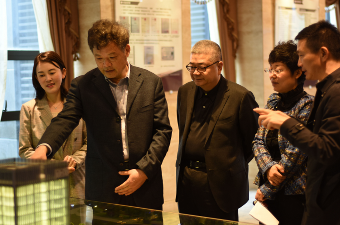 1554107174854533.png 1.png